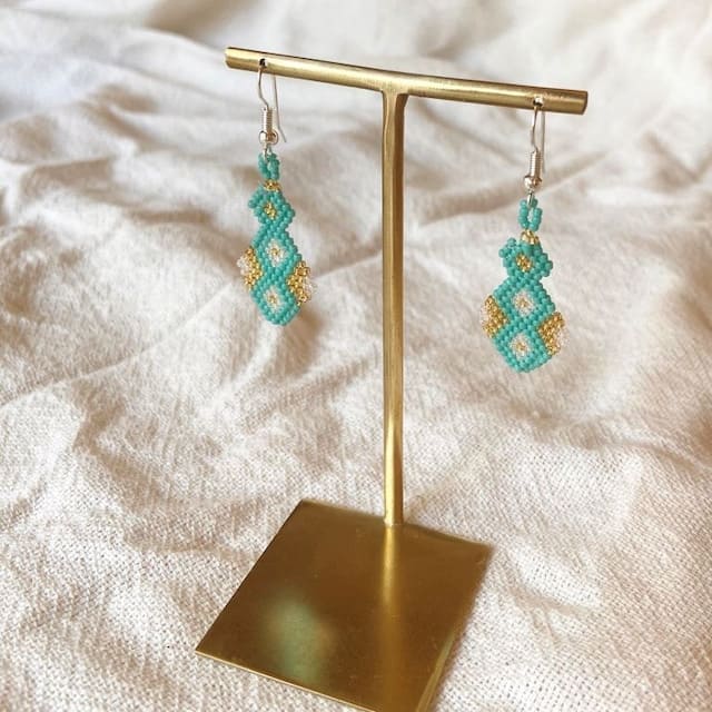 ビーズネイティブダイヤピアス　turquoise