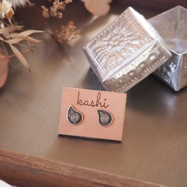 ?LuUna silver?　paizley   rose quartz   silver925ピアス