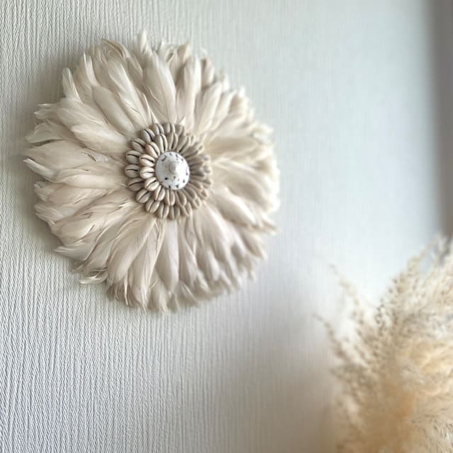 boho flower wall hanging 20?　sand beige